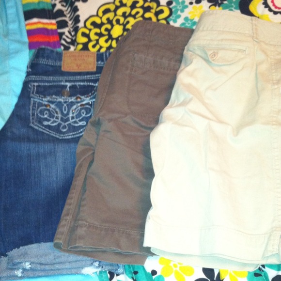 Bermuda shorts, jeans, AE romper