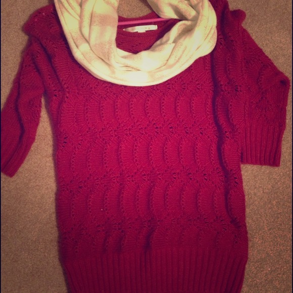 Lauren Conrad Maroon sweater