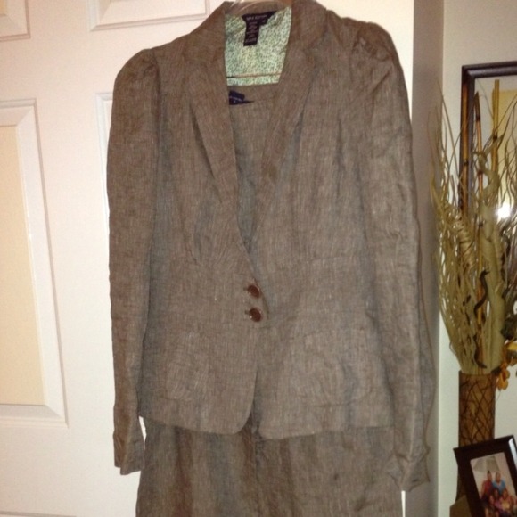 Suit