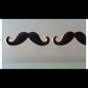 Mustache earings . PPAccepted ✨