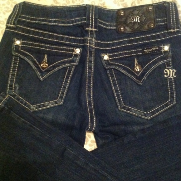 Miss Me jeans ***HOLD***