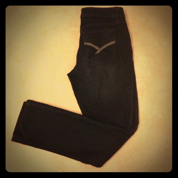 🎀Traded 🎀 Dark wash skinny jeans!