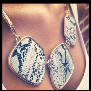 Jewelry - 🎬As seen on Deception 🎬snakeskin necklace Jewelry - 🎬As seen on Deception 🎬snakeskin necklace