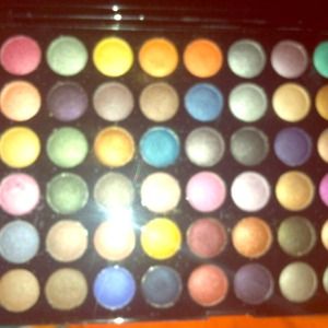 Professional eye shadow pallet.