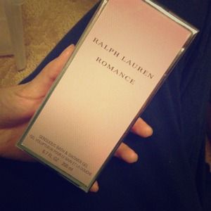 Ralph Lauren Romance Sensuous Bath & Shower Gel