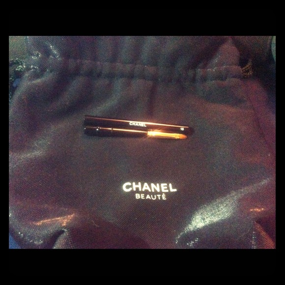 Chanel lip brush