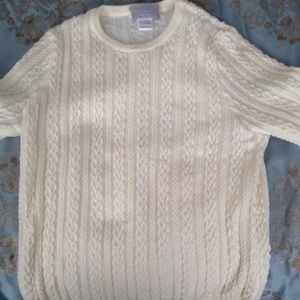 SOLD!!! Short sleeve cream sweater