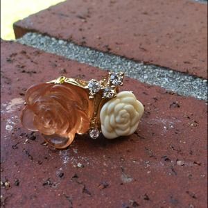 💰sold💰Floral ring. 🌸