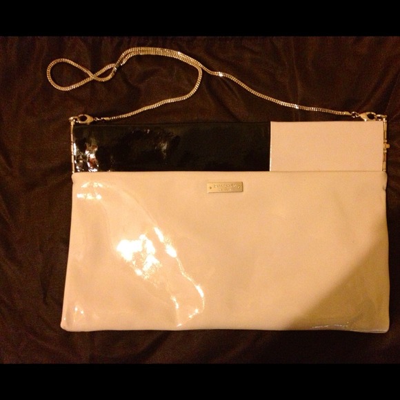 SOLD! Kate Spade clutch/purse - Picture 2 of 4