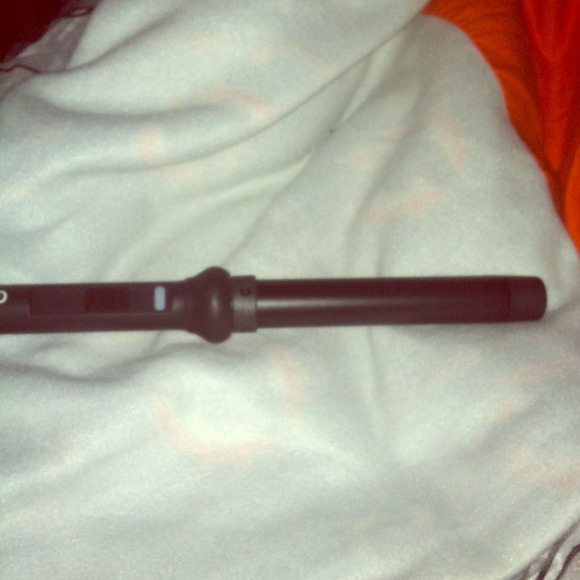 Curling wand.