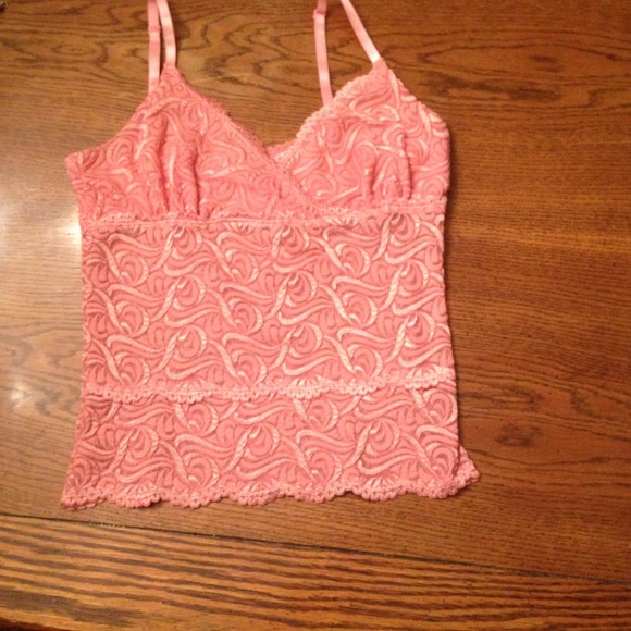 ⛔Bundled⛔make offer! Lace cami/tank from Bebe