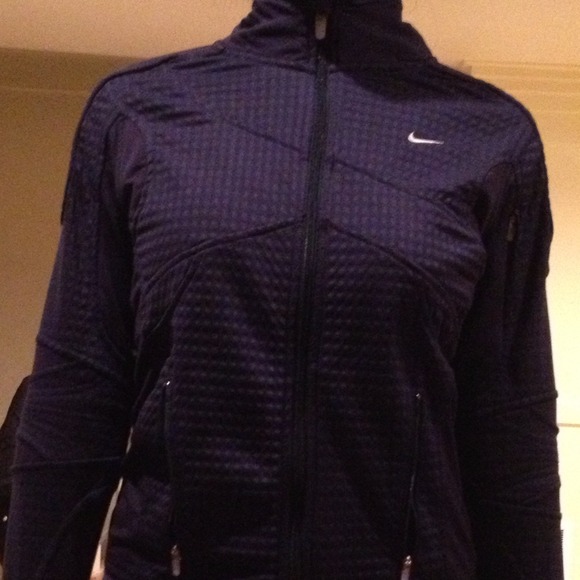 Nike Thermal