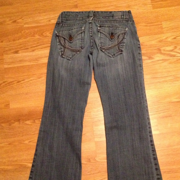 Jeans - Picture 2 of 2