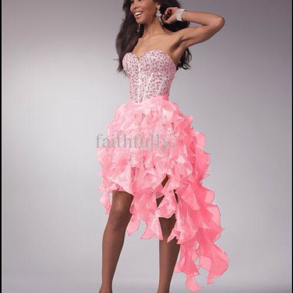 On hold  thecrazyearns🔴Gorgeous Pink prom dress