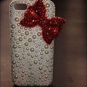 Iphone5 Cover w/Red rhinestone bow