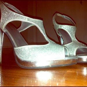Fiona night heels