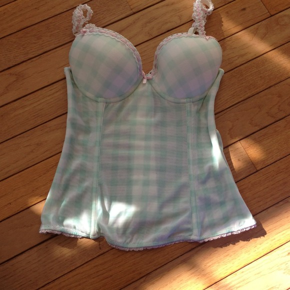👸❤BRAND NEW: SALE