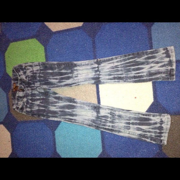 Tie dye jeans