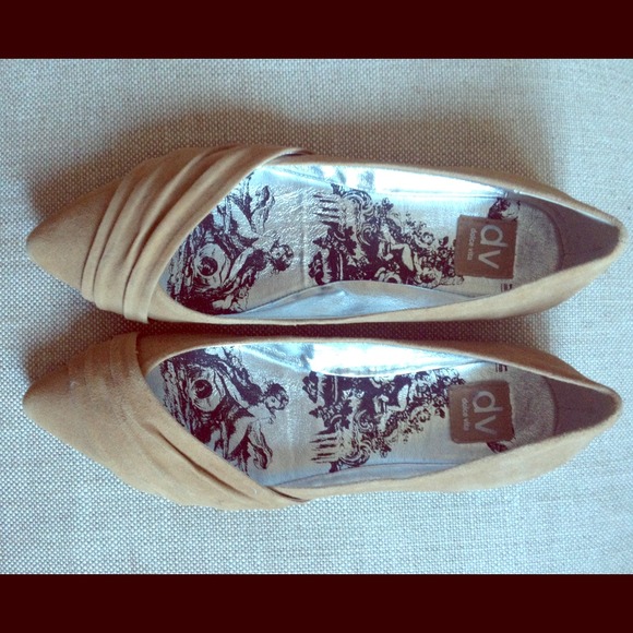 DV by Dolce Vita flats/Corso Como boots.