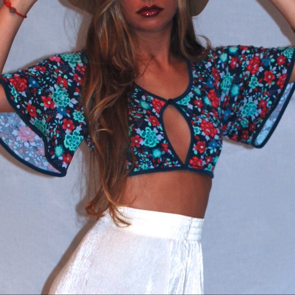 Amazing free people floral crop top