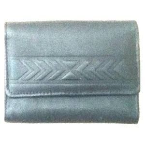 Foldable wallet with tribal print