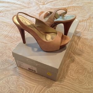 Jessica Simpson platform suede\wood heel