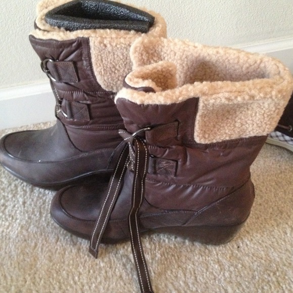 Sperry boots