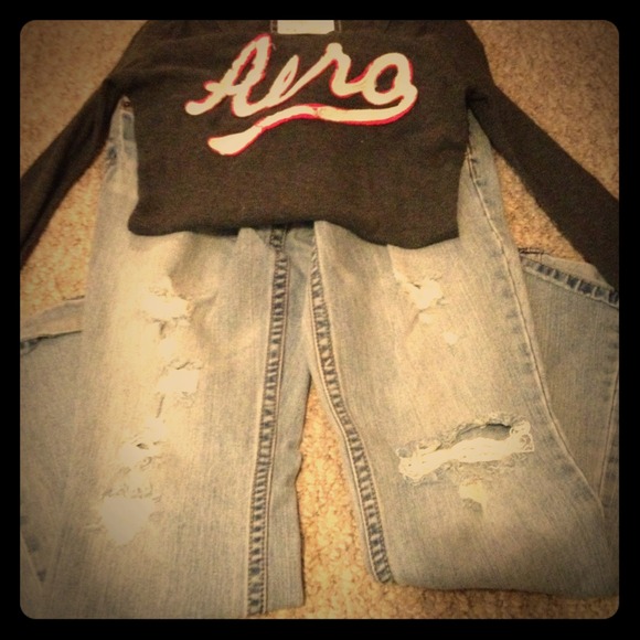 Aeropostale long sleeve thermal shirt and Jeans