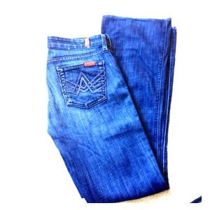 7 for all mankind Slight flare Jean