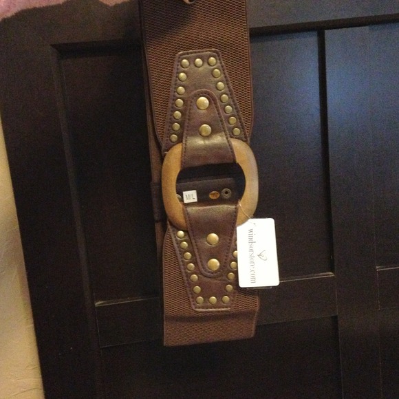 Brown belt. Brand new with tags