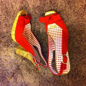 Tribecca - Kenneth Cole Red Sling Back