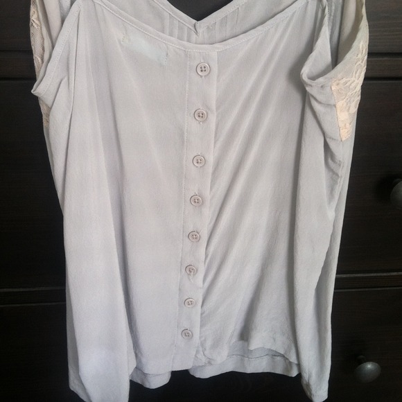 Lace trim Urban Outfitter top - Picture 2 of 3