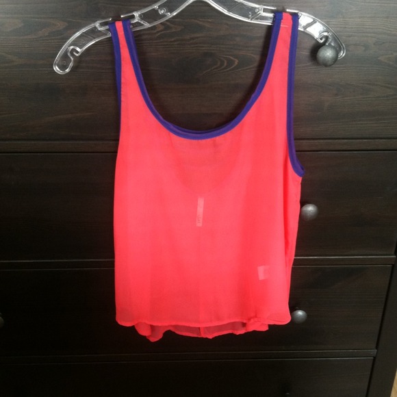 Sheer coral colored tank top - Picture 1 of 2