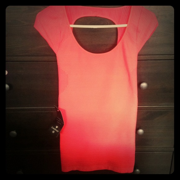 Dark pink boycon Bebe dress - Picture 1 of 4