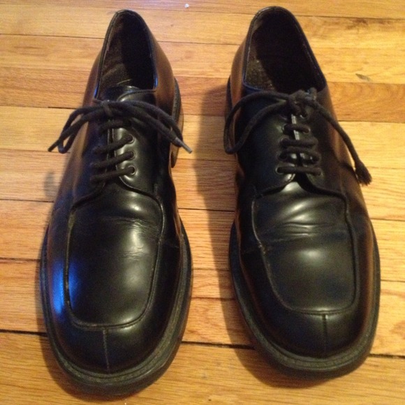Men's Kenneth Cole Dress Shoes just reduced