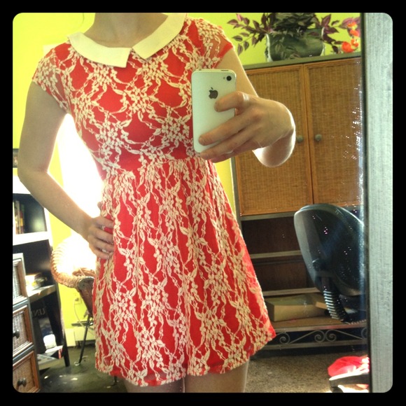 Dresses & Skirts - Lace Dress with Peter Pan Collar