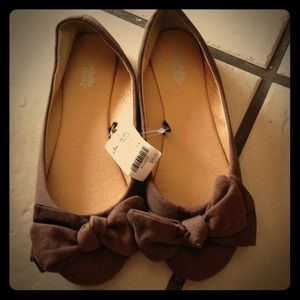 SOLD Brand new Charolette Russe flats!