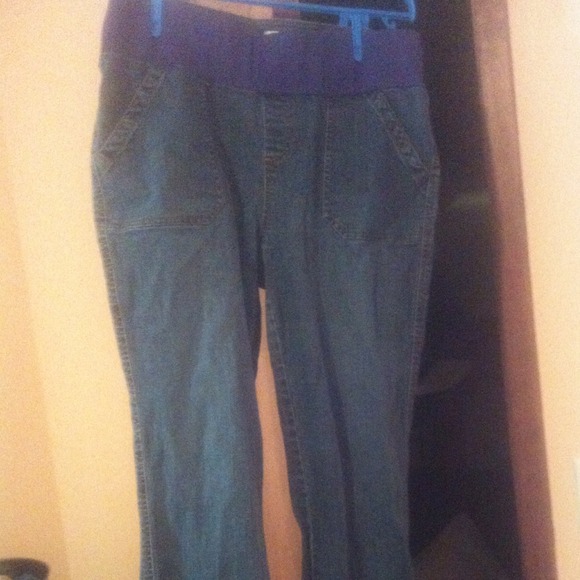 Maturity pants! - Picture 2 of 2