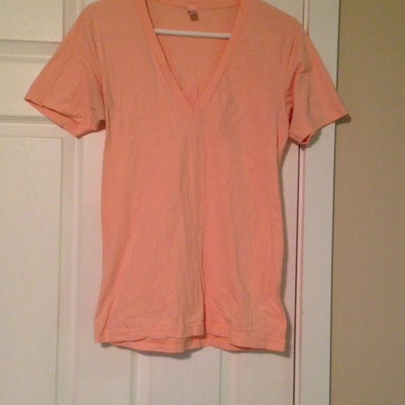 💰REDUCED Pink American Apparel V-Neck Tee - Picture 2 of 3
