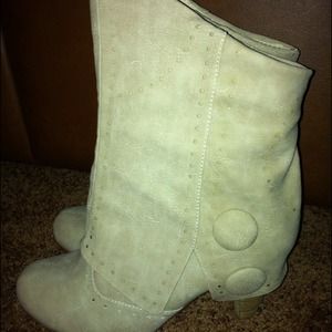 Gorgeous "Not Rated" platform type booties 7.5
