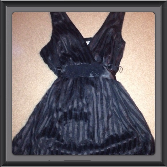 Reduced! Pea in the Pod Black MaternityDressSizeL