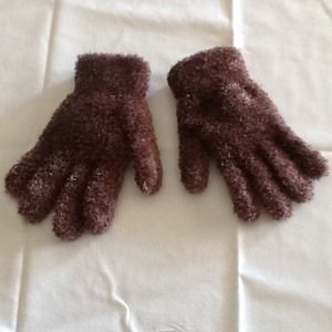 Fuzzy Gloves or Mittens