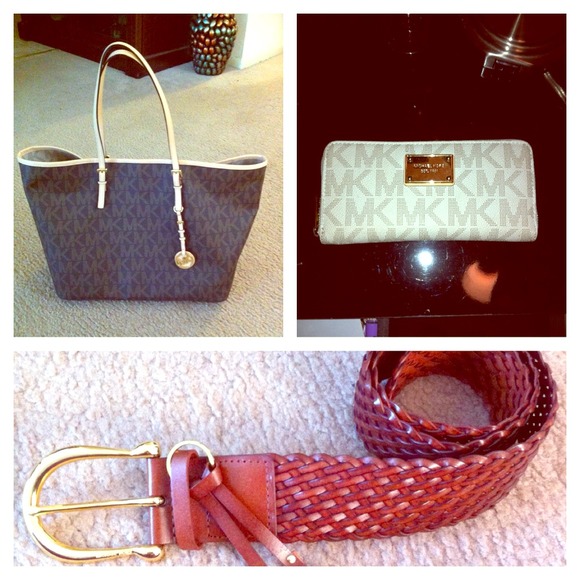 💟SOLD💟BUNDLE💟MICHAEL KORS