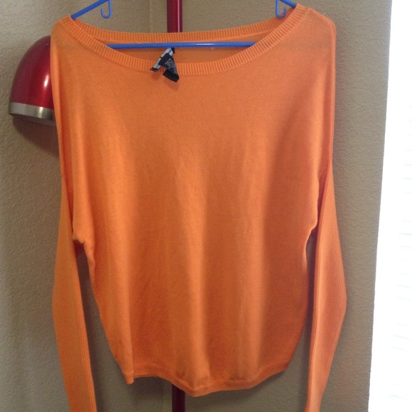 NewYork & company sweater