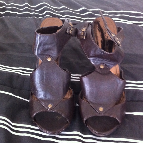 Brown Sandal Heels Sz 10