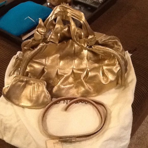 Brand new ColeHaan handbag, large coin, and belt - Picture 1 of 3