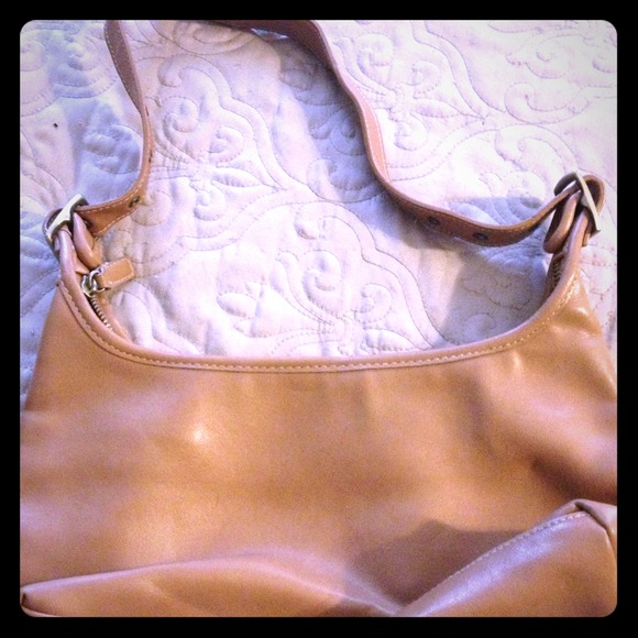 Tan shoulder bag