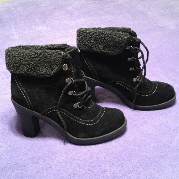 Bought them to go to Alaska but never made it.