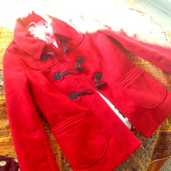 💚SOLD💚@lala2571  Red short coat