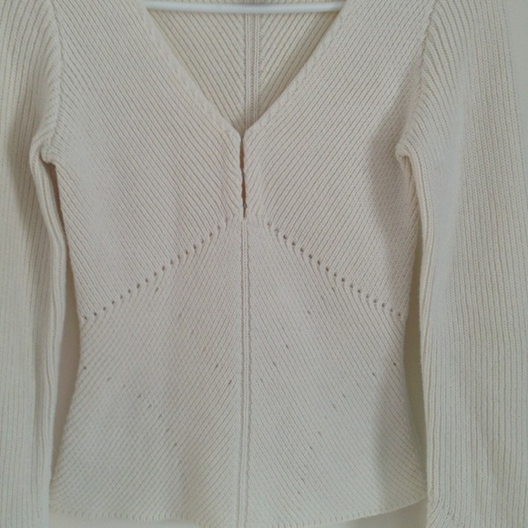 EXPRESS Sweater- Super CUTEEE!!! - Picture 3 of 4